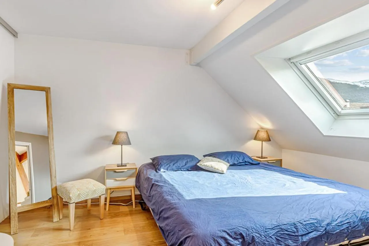 Appartement Sunny Duplex W Balcony And Parking 5 Min From The Lake In Annecy - Welkeys France